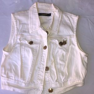 White vest size S